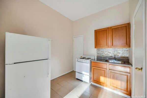 Studio, 1 bath, $2,550, Unit 1