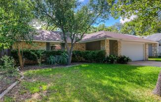 Remodeled Gorgeous Home that Backs to Greenbelt
