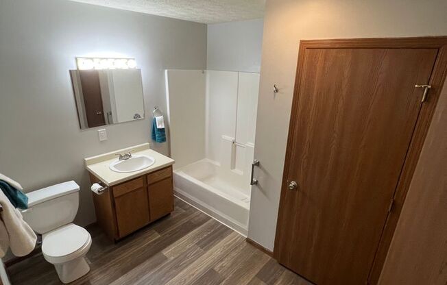 1 bed, 1 bath, 675 sqft, $850, Unit 781