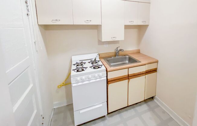 Studio, 1 bath, 445 sqft, $1,550, Unit 514-104