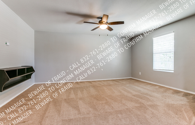 1128 FOXGLOVE LN