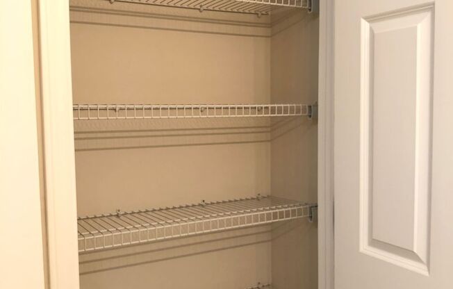 2 beds, 2 baths, 1,131 sqft, $1,475, Unit 2782-6