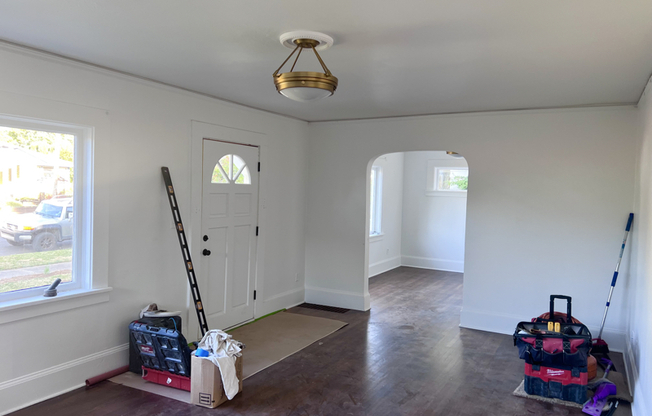315 NE 66 AVE