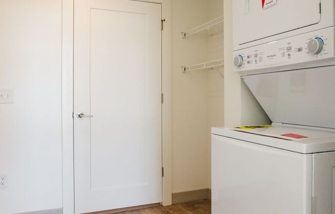 1 bed, 1 bath, 672 sqft, $1,495, Unit APT 403
