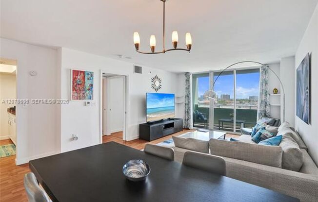 90 Alton Rd cu-807, Miami Beach, FL 33139