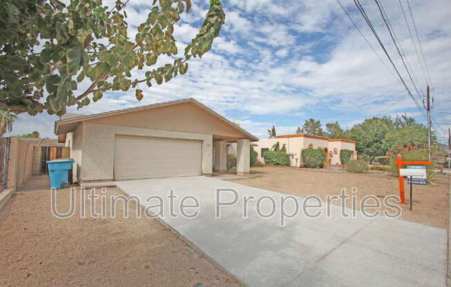 2808 W ORANGEWOOD AVE