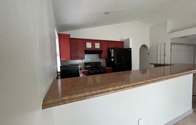 3 beds, 2 baths, $2,100