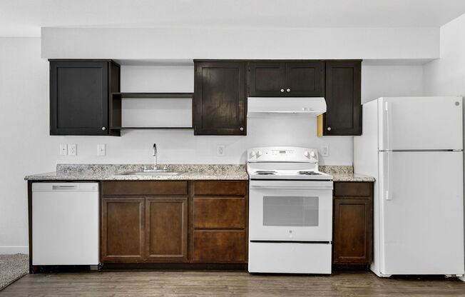 Irish Moss Apartments