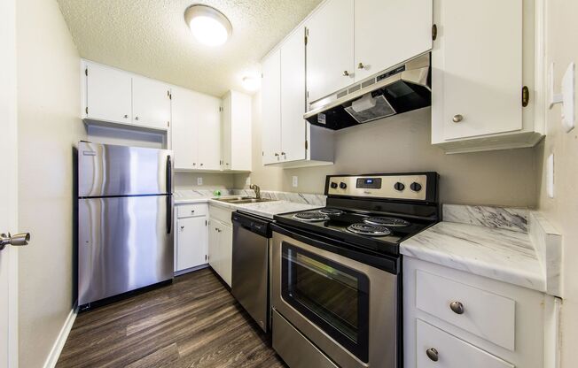 Studio, 1 bath, 415 sqft, $799, Unit 106