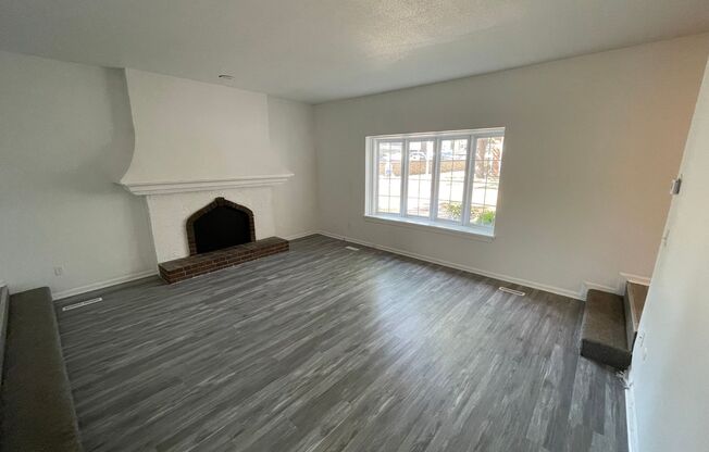 1 bed, 1 bath, 815 sqft, $1,395, Unit 22101