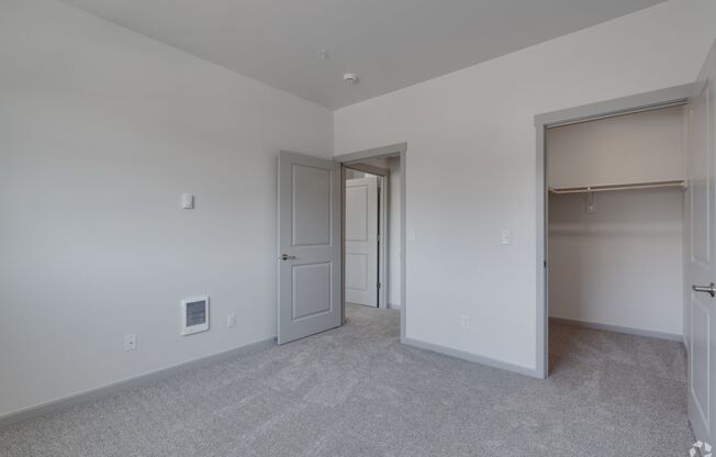 2 beds, 2 baths, 1,139 sqft, $1,899, Unit 192-207