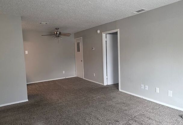 2 beds, 2 baths, 877 sqft, $1,150, Unit 1416