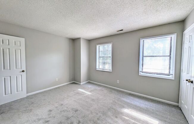 2 beds, 1.5 baths, $1,350, Unit C