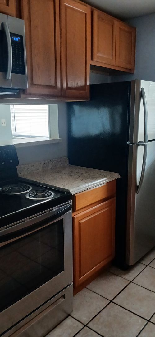 Conway Club Apartments