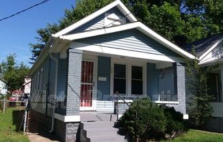 112 BOSTON CT