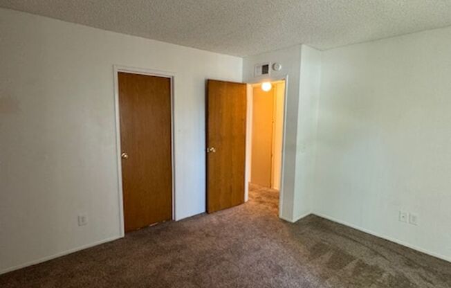 2 beds, 2 baths, $1,975