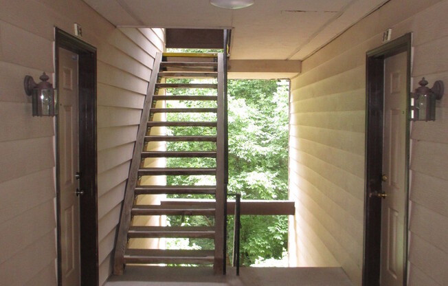 Updated 1BR Second Floor Condo in Silver Spring!