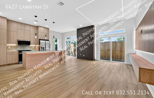 6427 LAMAYAH ST