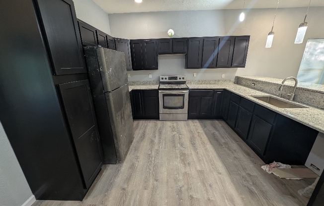 118 CANADIAN ST
