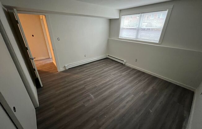 2 beds, 1 bath, 772 sqft, $2,539, Unit 17