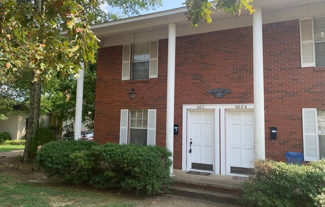 602 W Scenic Dr., North Little Rock AR 72118 - Nice and affordable 2br 1.5ba townhouse