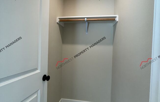 2 beds, 2.5 baths, 1,069 sqft, $1,695, Unit #U-11