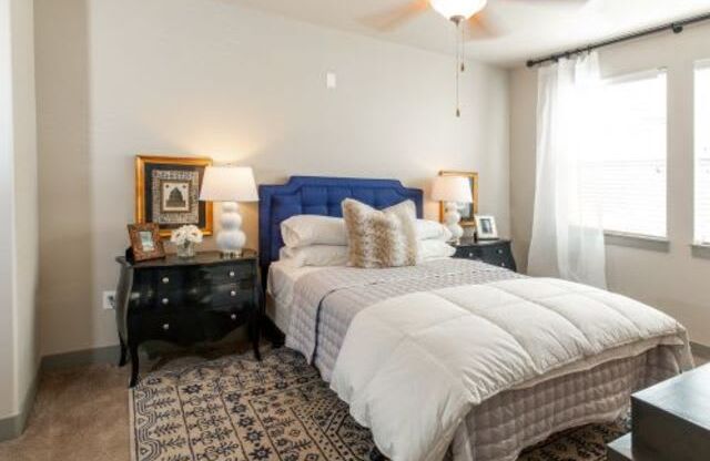 Bedroom With Plenty Of Natural Lights at San Tropez Apartments & Townhomes, South Jordan, UT