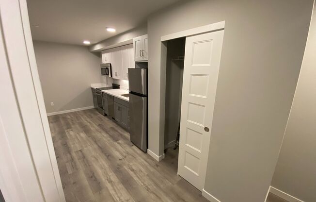 Studio, 1 bath, 285 sqft, $1,395, Unit 003