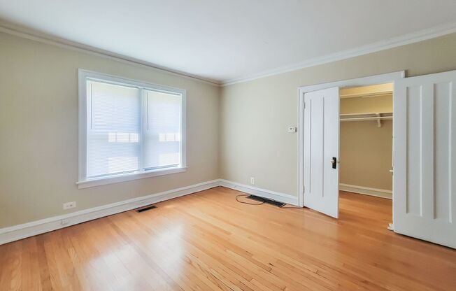 1 bed, 1 bath, 460 sqft, $1,825, Unit 1946-1P