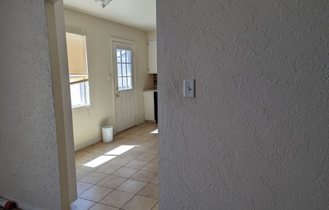 A Fabulous 3 Bedroom Single Story Home.