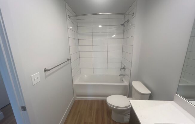 Studio, 1 bath, 426 sqft, $1,595, Unit 505