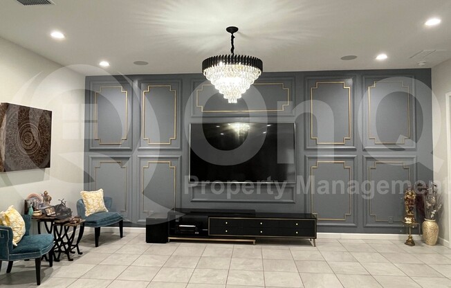 2141 E ALAMEDA RD