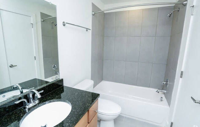 The Seaboard Building in Portsmouth VA bathroom