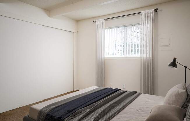 The Scholls Apartments