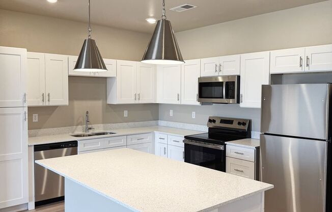 2 beds, 2 baths, 1,159 sqft, $1,785, Unit 317