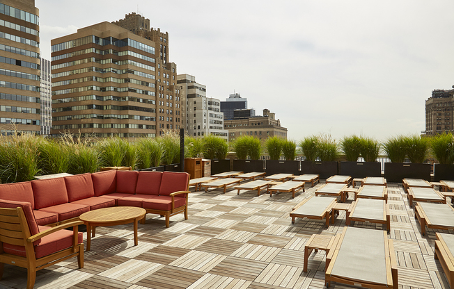 88 GREENWICH ST