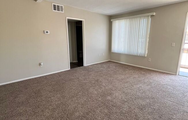 JKBO-26087 Bouquet LLC