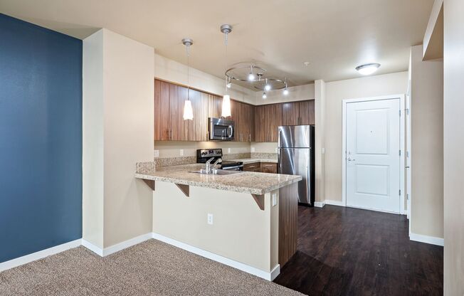1 bed, 1 bath, 627 sqft, $2,599, Unit 604