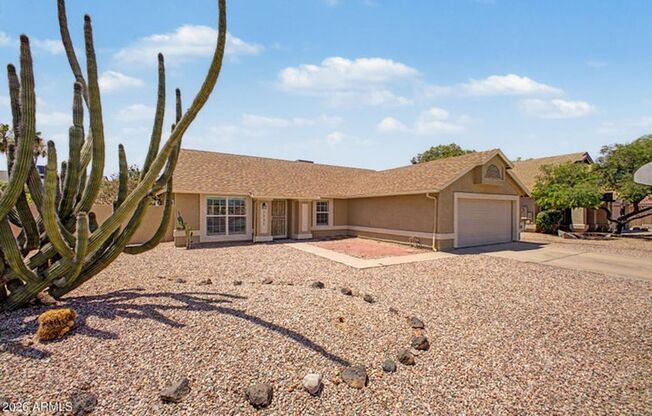 7733 W Pershing Ave, Peoria, 4 bed/2 bath