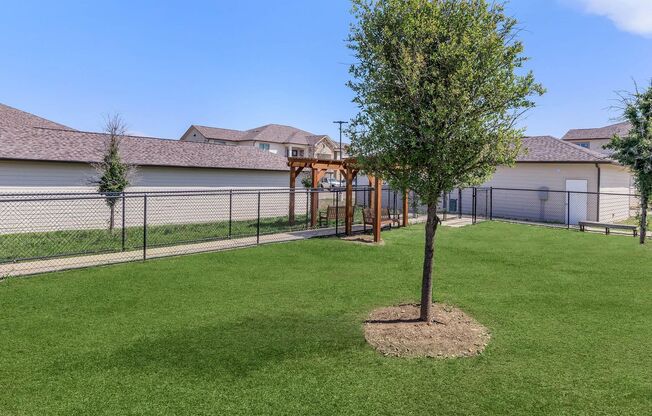 1 bed, 1 bath, 738 sqft, $999, Unit 224