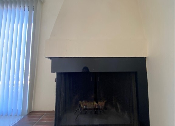 534 OAKBROOK LN