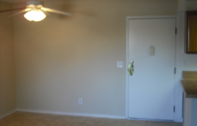 2 beds, 2 baths, $2,195, Unit 301