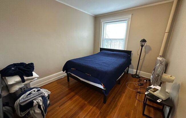 Spacious 1 bed - On Site Laundry - Close to Whole Foods, CVS