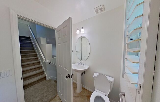 Beautiful 2 Bedroom, 2.5 Bath Townhome with Bonus Room at 105 Danbrook, Irvine!