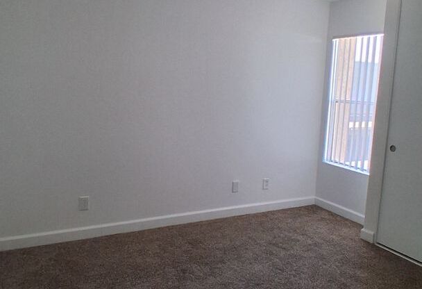2 beds, 2 baths, 836 sqft, $2,550, Unit 201