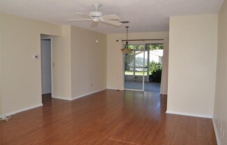 150 STAFFORD CIR E