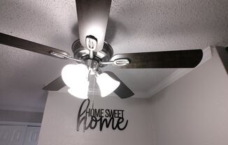 1 bed, 1 bath, 785 sqft, $1,120, Unit 1663