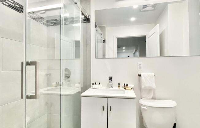 Studio, 1 bath, $3,995, Unit 15G