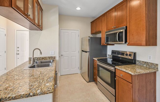 1 bed, 1 bath, $2,550, Unit # 633