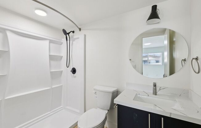 2 beds, 2 baths, 975 sqft, $2,722, Unit 110